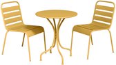 MYLIA Tuineethoek van metaal - Een tafel D60 cm en 2 opstapelbare stoelen - Mosterdgeel - MIRMANDE L 60 cm x H 79 cm x D 60 cm