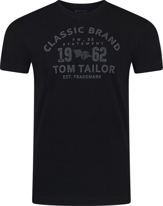 Zwart T-shirt met opdruk 'CLASSIC BRAND FW-22 STATEMENT 19-62 TOM TAILOR EST. TRADEMARK'.