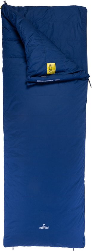 Donkerblauwe deken slaapzak, opengeslagen met gele 'I AM NOMAD' label.