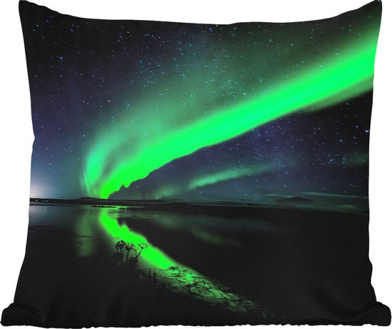 Buitenkussens - Tuin - Aurora Borealis boven het water in IJsland - 40x40 cm
