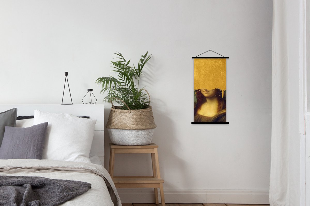 Posterhanger incl. Poster 40x80 cm - Schoolplaat - Mona Lisa - Da Vinci - Goud - Textielposter - Zwarte latten