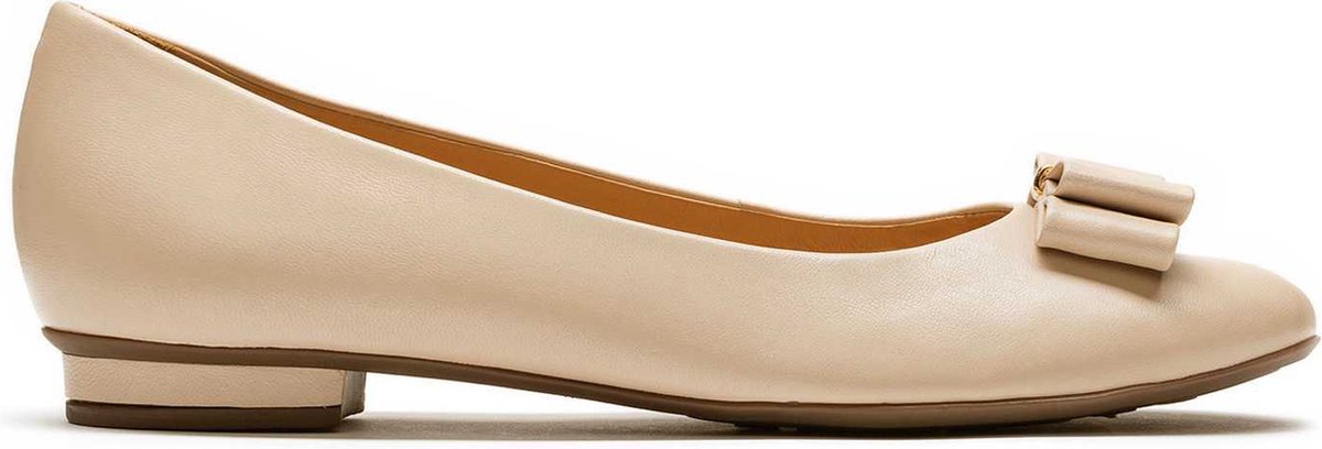 Beige ballerina's voor dames