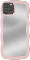 xoxo Wildhearts Wavy mirror case Pink telefoonhoesje - Geschikt voor iPhone 11 Pro Max - Golvend spiegelhoesje - Wolken hoesje - Schokbestendig - Cloud case - Silicone case met spiegel - Roze