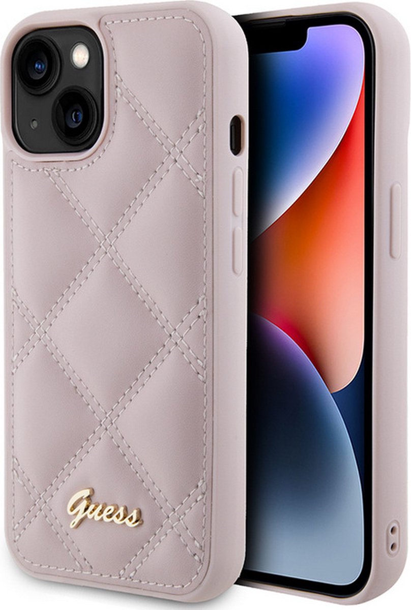 Guess Quilted Metal Logo Back Case - Geschikt voor Apple iPhone 15 (6.1") - Roze