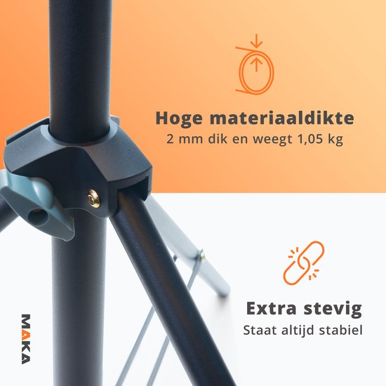 Detail van een zwart statief met tekst 'Hoge materiaaldikte 2 mm dik en weegt 1,05 kg' en 'Extra stevig Staat altijd stabiel'.