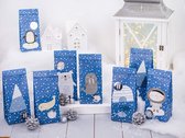 DIY adventskalender om te vullen - polo dieren om op te plakken - met 24 blauw bedrukte papieren zakjes en leuke stickers voor kinderen - Kerstmis