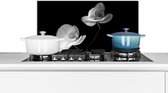 Spatscherm keuken 70x30 cm - Kookplaat achterwand Orchidee - Bloemen - Zwart - Wit - Stilleven - Muurbeschermer - Spatwand fornuis - Hoogwaardig aluminium