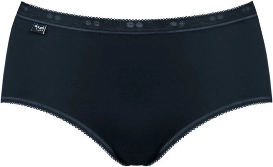Zwarte Sloggi midi slip met een gestippeld kanten randje aan de tailleband.