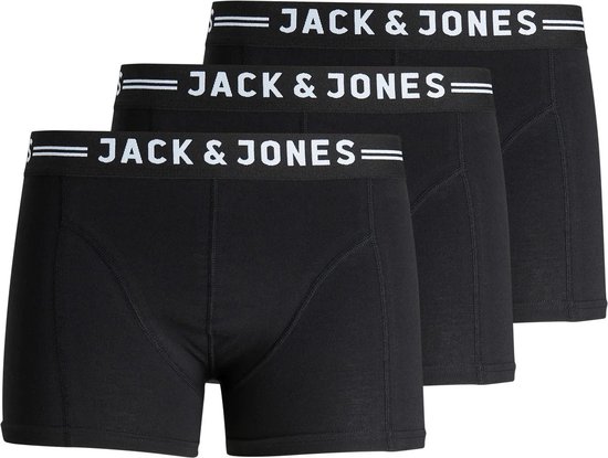 Drie zwarte boxershorts op een rij, elk met een witte elastische band met 'JACK & JONES' logo.
