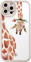 Casimoda® hoesje - Geschikt voor iPhone 12 Pro - Giraffe - Effen telefoonhoesje met lensbescherming - TPU - Backcover - Bruin/beige