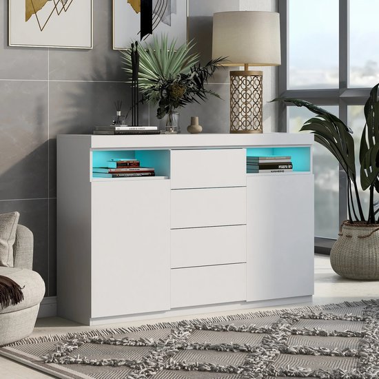 Hioshop Wit dressoir New Mexico 132cm breed met 3 deuren en 3 laden | Leen Bakker Hioshop Wit dressoir New Mexico 132cm breed met 3 deuren en 3 laden | Leen Bakker