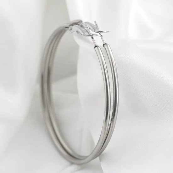 3 paar oorringen - hoops oorbellen goud