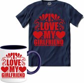 I Love My Girlfriend | Valentijn - Valentijnsdag - Cadeau - Kado - T-Shirt met mok - Unisex - Navy Blue - Maat S