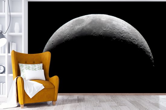 Croissant de lune dans le ciel sur l'Espagne fotobehang