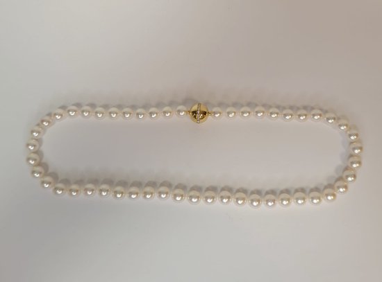 Parels – Akoya - collier – 18 karaat – bajonetslot - ketting – diamant - uitverkoop Juwelier Verlinden St. Hubert - van €2765,= voor €1695,=