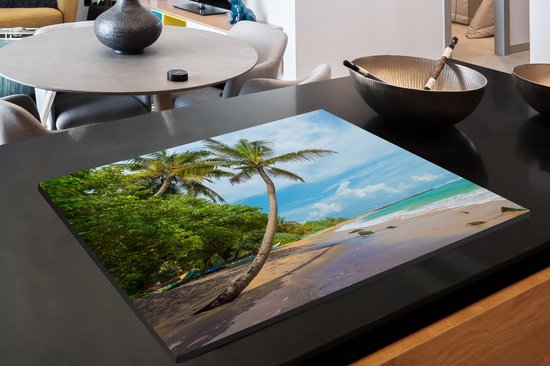 KitchenYeah® Inductie beschermer 77x51 cm - Strand - Zand - Palmboom - Kookplaataccessoires - Afdekplaat voor kookplaat - Inductiebeschermer - Inductiemat - Inductieplaat mat