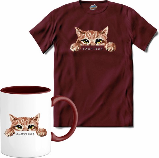 Cautious Cat | Katten - Kat - Cats - T-Shirt met mok - Unisex - Burgundy - Maat L