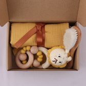 Baby Berliée - Baby Giftbox - 5-delig Kraamcadeau - Giftset - Geschenk Set - Babyshower cadeauset - Kraamvisite Cadeau - Geel - Leeuw