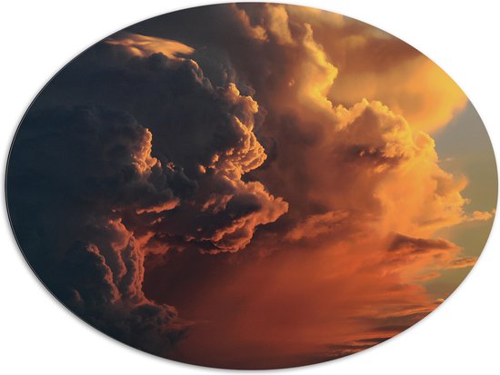 Dibond Ovaal - Naderende Donkere Wolken tijdens Zonsondergang - 108x81 cm Foto op Ovaal (Met Ophangsysteem)