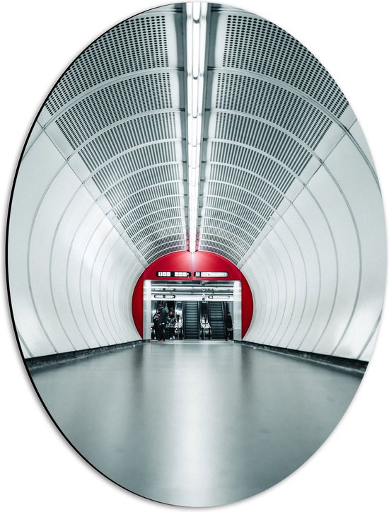 WallClassics - Dibond Ovaal - Ondergrondse roltrappen - Wenen - 42x56 cm Foto op Ovaal (Met Ophangsysteem)