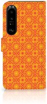 Wallet Book Case Sony Xperia 1 IV Telefoonhoesje Batik Orange