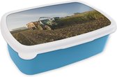 Broodtrommel Blauw - Lunchbox - Brooddoos - Trekker - Aanhanger - Mais - Groen - Platteland - 18x12x6 cm - Kinderen - Jongen