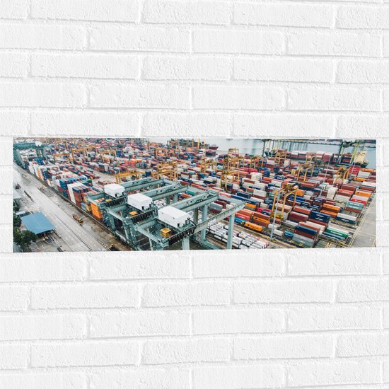 WallClassics - Muursticker - Haven met heel veel Containers - 90x30 cm Foto op Muursticker