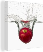 Pomme rouge dans toile d'eau 2cm 90x90 cm - Tirage photo sur toile (Décoration murale salon / chambre)