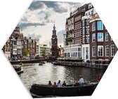 WallClassics - PVC Schuimplaat Hexagon  - Bootjes door de Grachten van Amsterdam - 60x52.2 cm Foto op Hexagon (Met Ophangsysteem)