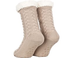 Malinsi® Huissokken Dames & Heren - Beige Dikke Winter Fleece - Leuke Fluffy AntiSlip Sokken - Gevoerde Bedsokken Cadeaus Volwassenen - Vrolijke Slofsokken Cadeautjes - Kerst Cadeau voor Vrouwen & Mannen - Moederdag Geschenk Kerstsokken Vriendin