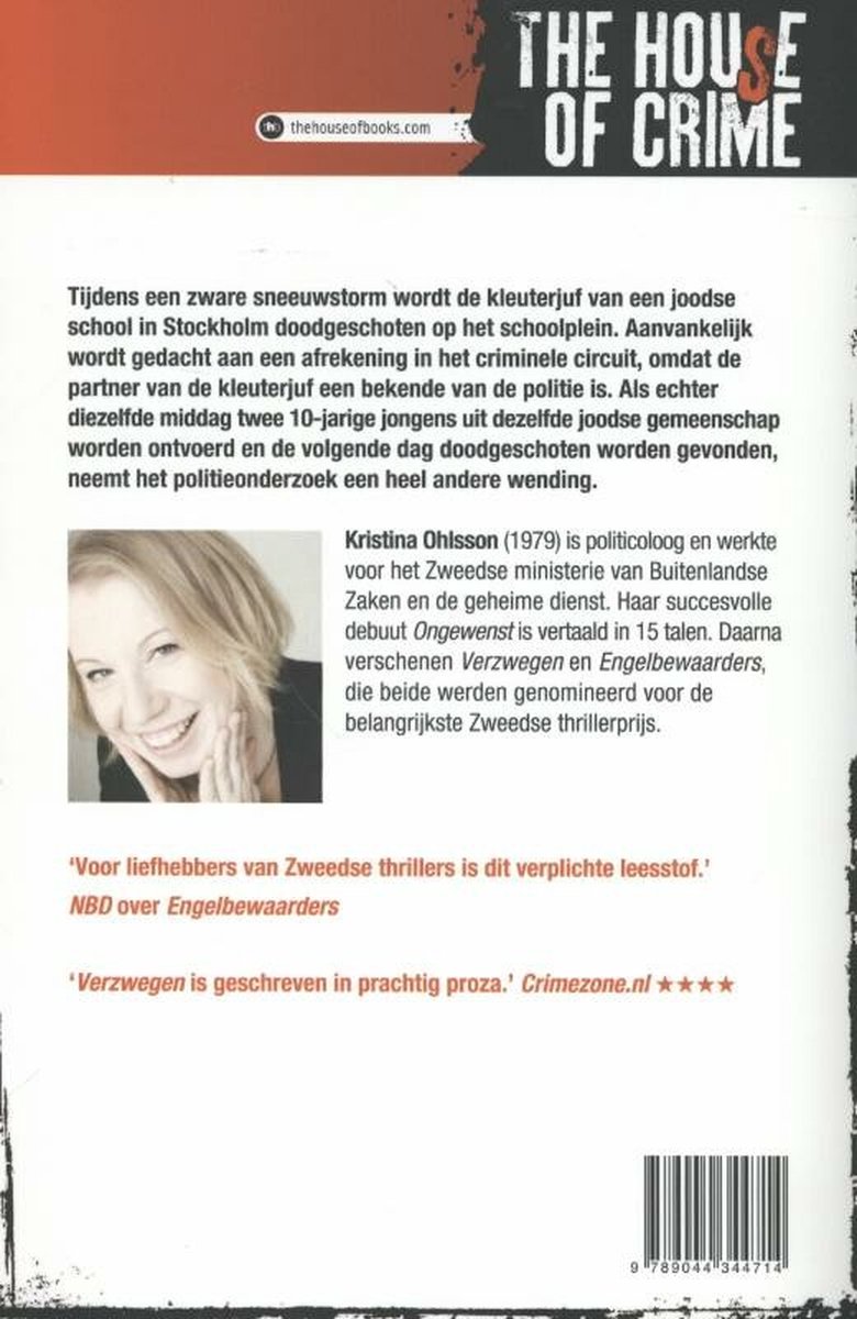 Achterkant van boek 'Davidsster' met foto van auteur Kristina Ohlsson, tekst over het boek en auteur, en recensies.