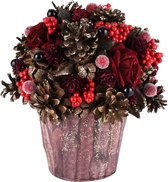 Bloemstuk / tafelstuk / kerststuk met rode rozen en dennenappels - Bruin / rood / zwart - 20 x 20 x 23 cm hoog.