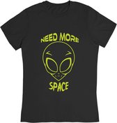 Cannabis T-Shirt - Alien Needs More Space - Wiet Weed Marijuana Olie Grinder Zaad 420 - Maat M
