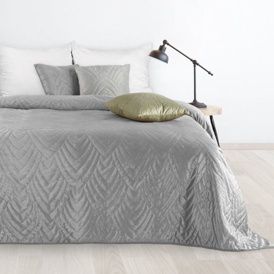 Oneiro’s luxe LUIZ /type 6/ Beddensprei Zilver - 220x240 cm – bedsprei 2 persoons - zilver – beddengoed – slaapkamer – spreien – dekens – wonen – slapen