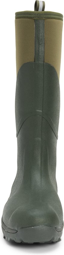 Vooraanzicht van een groene Muck Boot Muckmaster laars met olijfgroen neopreen bovenwerk.