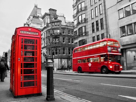 Papier peint photo - Bus rouge et cabine téléphonique à Londres.