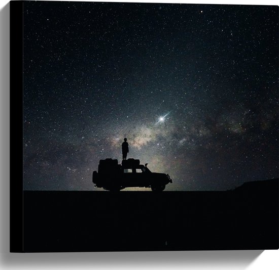 WallClassics - Toile - Homme sur un Truck sous un ciel étoilé - 40x40 cm Photo sur toile (Décoration murale sur toile)