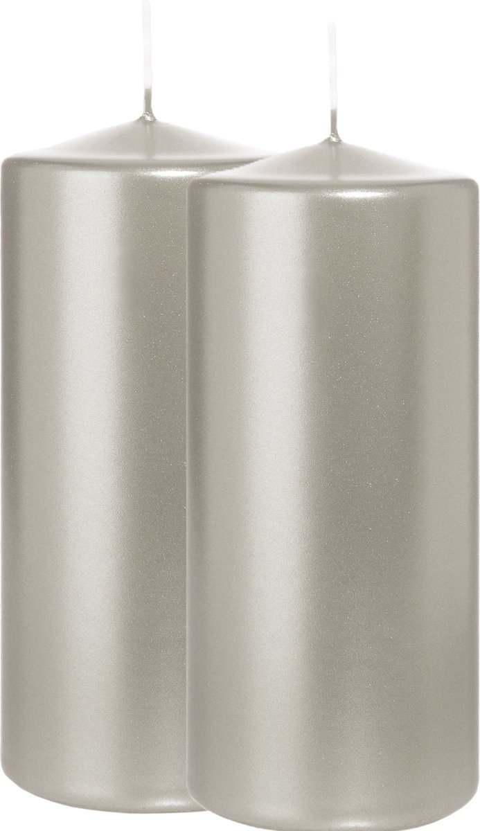 Wiedemann Cilinderkaars/stompkaars - 2x - metallic zilver - 15 x 7 cm - 63 branduren - zuilkaarsen