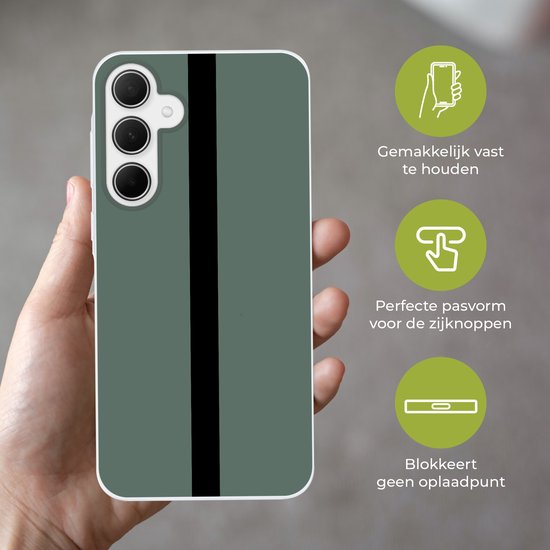 Telefoonhoesje Geschikt voor Samsung Galaxy A35 hoesje - Groen - Zwart - Streep - Minimalistisch - Siliconen Telefoonhoesje Telefoonhoesje