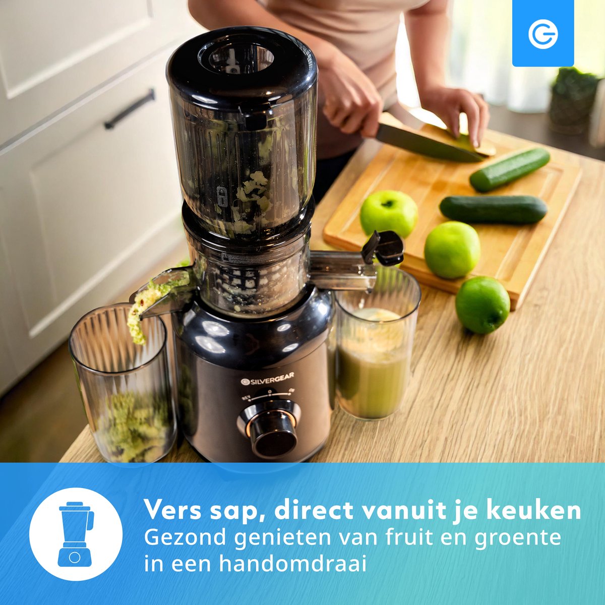 Slowjuicer XL 1000ml - BPA-vrij - Stille Sapcentrifuge - Voor Groenten en Fruit - 104mm Vulopening XXL - Fruitpers - Sapmachine - Citruspers Electrisch - Zwart - Silvergear thumbnail 4