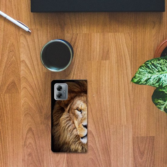 Étui avec support adapté pour Motorola Moto G14 Smart Cover Case Lion