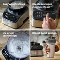 Robot culinaire Kenwood : balance EasyWeigh avec farine, écran tactile, broyage de glace et gobelet blend & go.