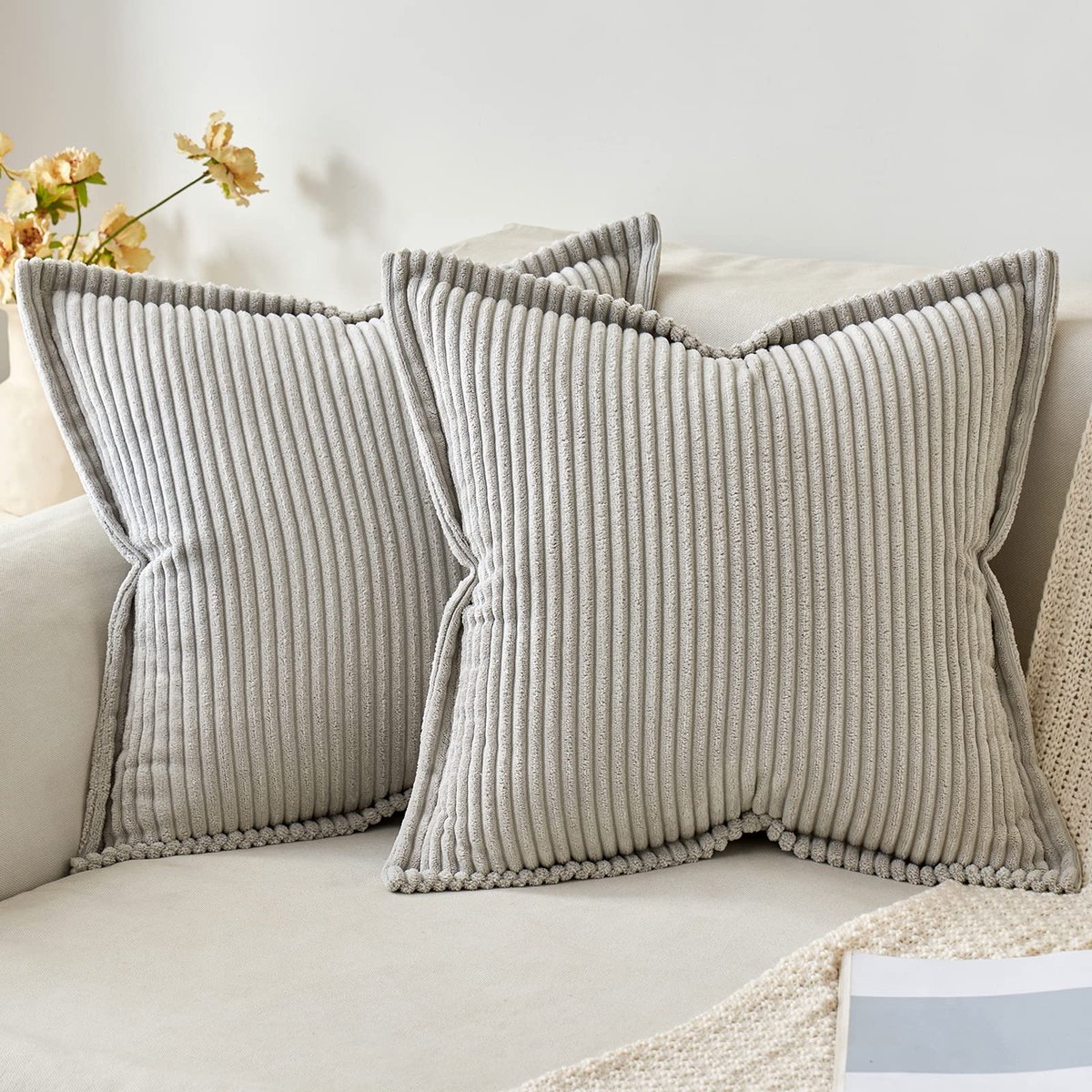My Ninki ® Zachte Corduroy Sierkussenhoezen voor Stijlvolle Interieurdecoratie, Set van 2, 50 x 50 cm lichtgrijs