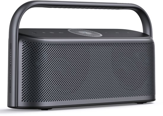 Zwarte Soundcore Motion X600 Bluetooth speaker met een metalen handvat. De zijkant toont 'SPATIAL HARMONY'.