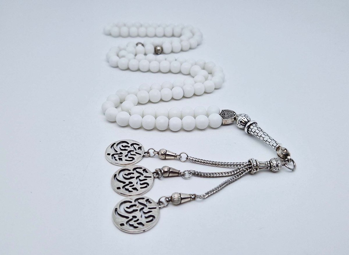 Handgemaakte tesbih "Tasbih" natuursteen "Mat Witte agaat" - Aantal kralen 99 - Diameter kralen 8MM - met metaal tassel "Tabarak Allah" - Een mooi cadeau-idee