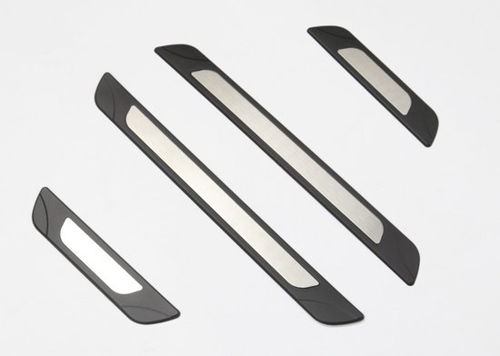 Instaplijsten voor Ford Mondeo 5 2014 (5 deurs) - Kras bescherming - Set van 4 - Zwart/metallic