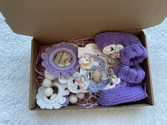 Maminobaby.nl - Baby geschenkset meisjes - Unicorn - Handmade speenkoord - Handgemaakte haarclip - Gehaakte Babyslofjes - Kraamcadeau - Babyshower - Baby cadeau van Maminobaby.nl — afbeelding 4