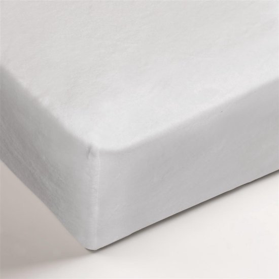 Wit molton hoeslaken van polyester, 140x200/210 cm.