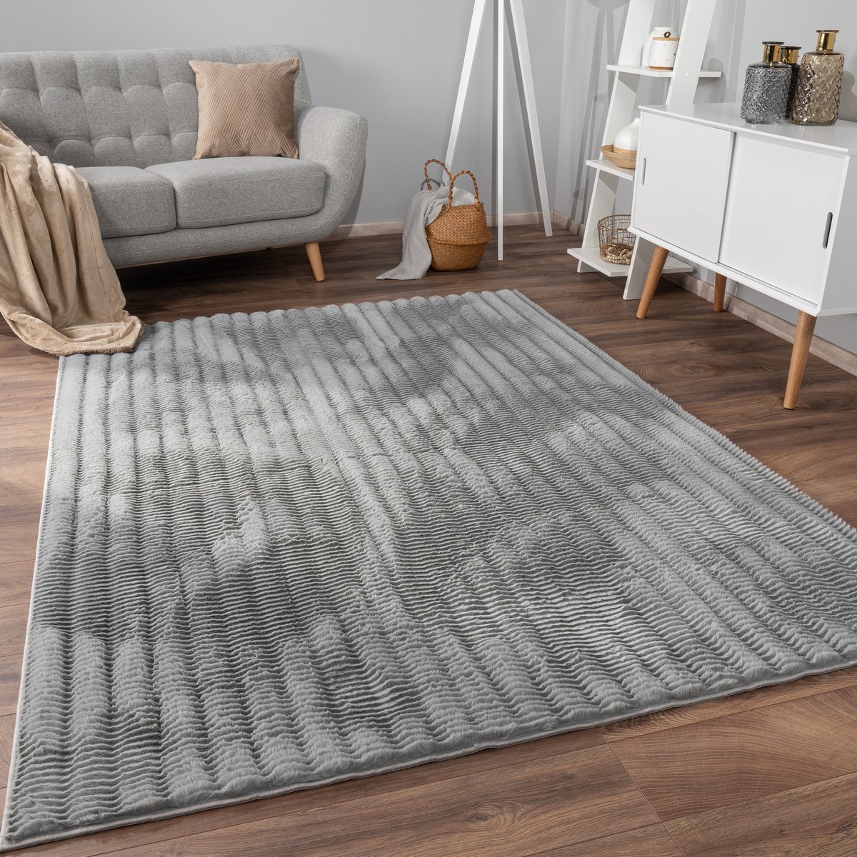 flycarpets Zacht fluffy vloerkleed - Arinzo Stripes Grijs - 120x160 cm - Hoogpolig Tapijt Woonkamer / Slaapkamer / Kinderkamer