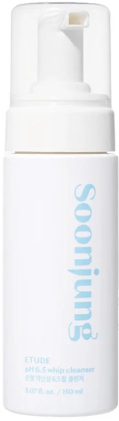 Witte flacon met blauwe opdruk 'soonjung' en productinformatie.